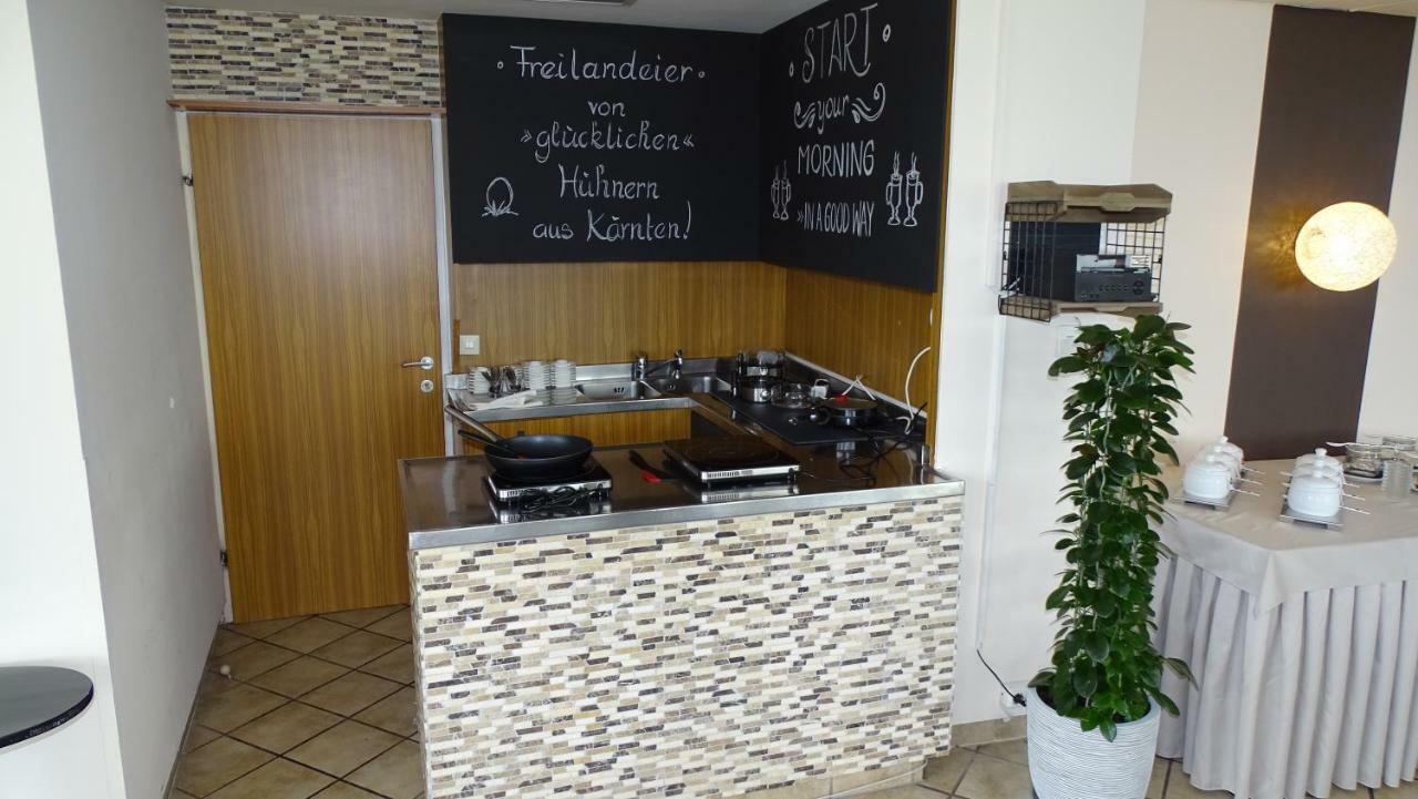 Ferienhotel Woerthersee Portschach am Woerthersee Ngoại thất bức ảnh